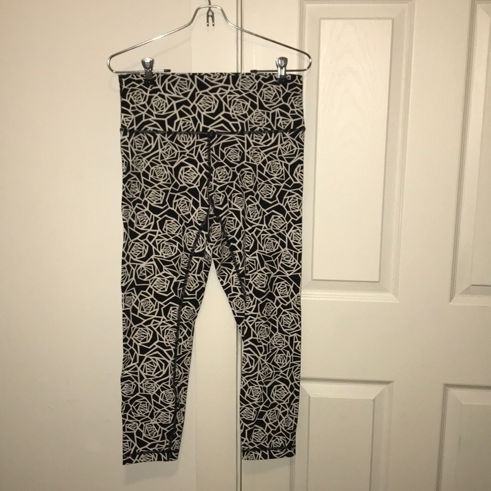 Lululemon luxtreme legging size 10